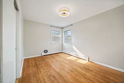 929 S Oak Park Avenue #3NW, Oak Park, IL 60304 - Photo 11