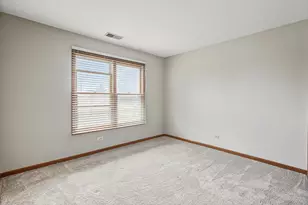 1272 Tennyson Ln, Naperville, IL 60540 - Photo 23