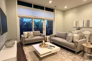 1224 W Ohio St, Chicago, IL 60642 - Photo 11