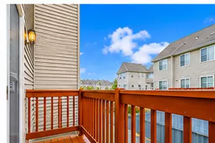 575 Treble Ln, Volo, IL 60073 - Photo 11