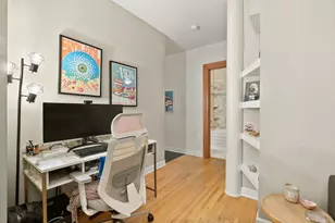 550 W Surf St, Chicago, IL 60657 - Photo 5
