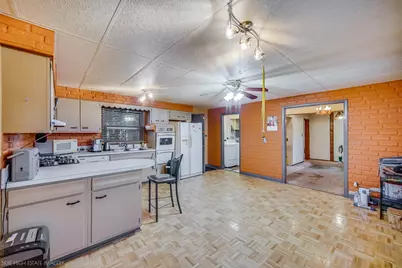 8544 Leclaire Avenue, Burbank, IL 60459 - Photo 9