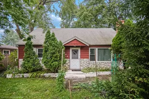 8544 Leclaire Ave, Burbank, IL 60459 - Photo 3