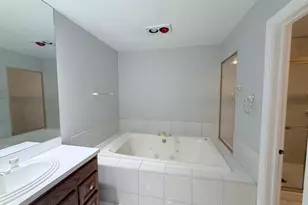 1117 Summit Hills Ln, Naperville, IL 60563 - Photo 21