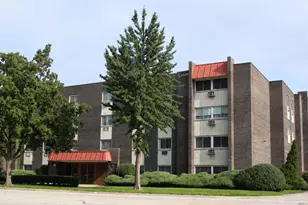 4700 Old Orchard Rd, Skokie, IL 60076 - Photo 1