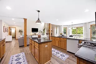 8N055 Secretariat Ct, Saint Charles, IL 60175 - Photo 11