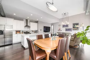 1319 N Wood St, Chicago, IL 60622 - Photo 7