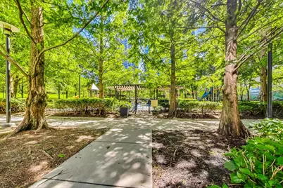 201 N Westshore Drive #407, Chicago, IL 60601 - Photo 41