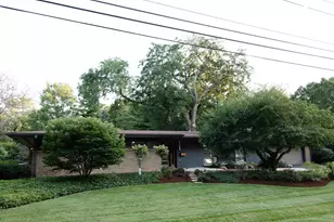 916 Ray St, Geneva, IL 60134 - Photo 1