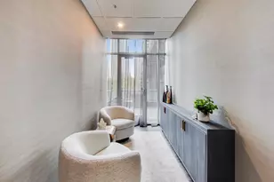 201 N Westshore Dr, Chicago, IL 60601 - Photo 35