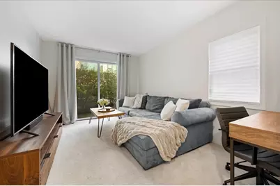 1351 W Altgeld Street #3B, Chicago, IL 60614 - Photo 5