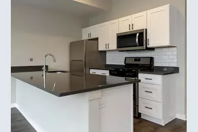 2325 S California Avenue, Chicago, IL 60608 - Photo 3