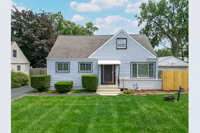 639 N Edgewood Avenue, Lombard, IL 60148 - Photo 1