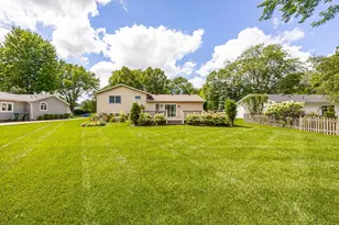 1017 N Timberlea Dr, Palatine, IL 60067 - Photo 29