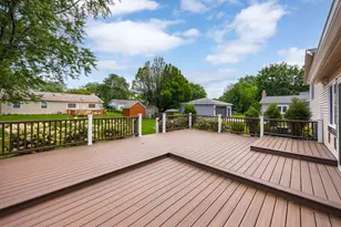 1017 N Timberlea Dr, Palatine, IL 60067 - Photo 27