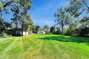 976 Highland Ave, Glen Ellyn, IL 60137 - Photo 35