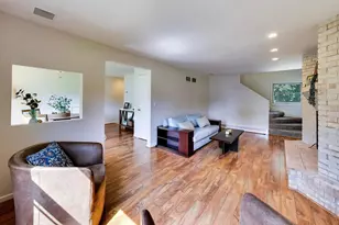 976 Highland Ave, Glen Ellyn, IL 60137 - Photo 5