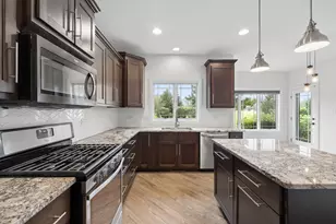 10737 Revere Cir, Mokena, IL 60448 - Photo 9