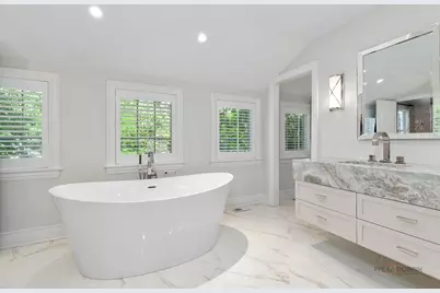 1035 Forest Hill Road, Lake Forest, IL 60045 - Photo 21
