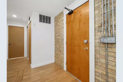 136 Clyde Avenue #2S, Evanston, IL 60202 - Photo 3