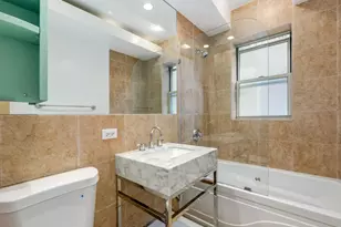 136 Clyde Ave, Evanston, IL 60202 - Photo 19