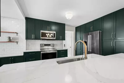1615 Dobson Street, Evanston, IL 60202 - Photo 7