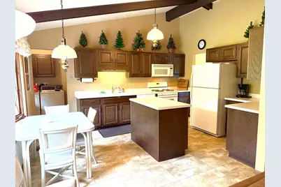 3915 N Tamarack Trail, Crystal Lake, IL 60012 - Photo 5