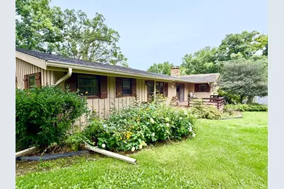 3915 N Tamarack Trail, Crystal Lake, IL 60012 - Photo 3