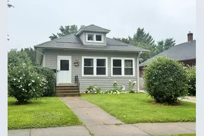 319 Oak Street, Elgin, IL 60123 - Photo 1