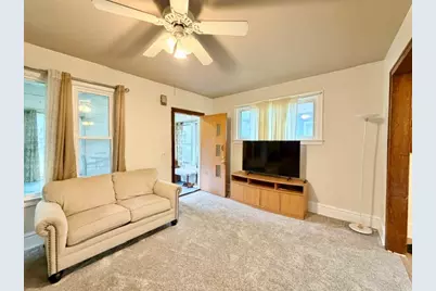 319 Oak Street, Elgin, IL 60123 - Photo 7