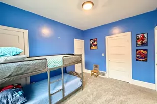 319 Oak St, Elgin, IL 60123 - Photo 17