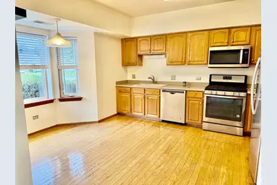 717 N 5th Avenue #101, Addison, IL 60101 - Photo 7
