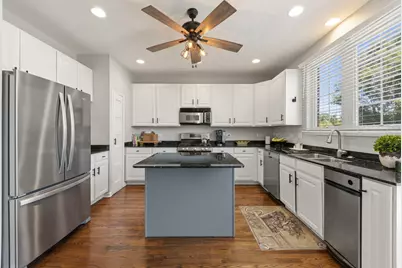 231 N West Street #0, Wheaton, IL 60187 - Photo 5