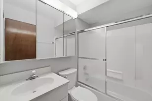 2206 N Burling St, Chicago, IL 60614 - Photo 17