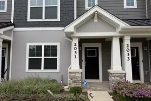 2031 Sequoia Ave, Mundelein, IL 60060 - Photo 1