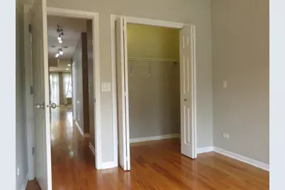 633 E Bowen Avenue #1W, Chicago, IL 60653 - Photo 17
