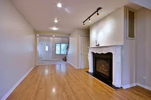 215 E Grantley Ave, Elmhurst, IL 60126 - Photo 5