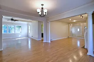 215 E Grantley Ave, Elmhurst, IL 60126 - Photo 7