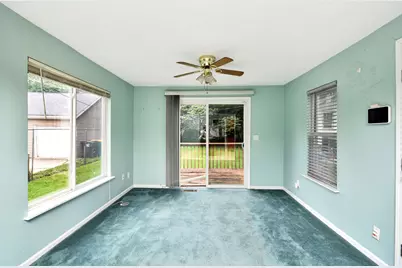 1016 W King Street, Decatur, IL 62522 - Photo 17