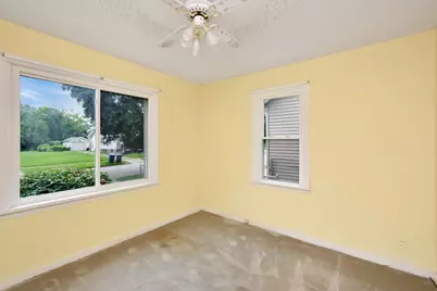 1016 W King Street, Decatur, IL 62522 - Photo 21
