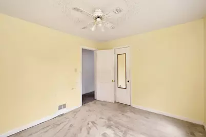1016 W King Street, Decatur, IL 62522 - Photo 23