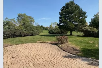 4827 W Pebble Beach Drive, Wadsworth, IL 60083 - Photo 23
