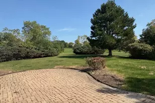 4827 W Pebble Beach Dr, Wadsworth, IL 60083 - Photo 23