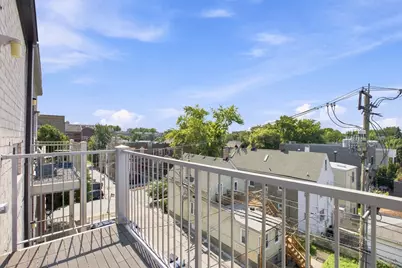 1866 N Damen Avenue #4, Chicago, IL 60647 - Photo 15