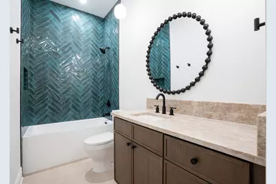 3329 N Whipple Street #1, Chicago, IL 60618 - Photo 11