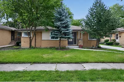 9231 N Lowell Avenue, Skokie, IL 60076 - Photo 1
