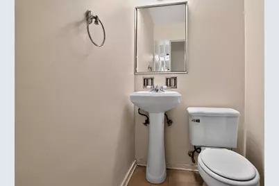 9231 N Lowell Avenue, Skokie, IL 60076 - Photo 19