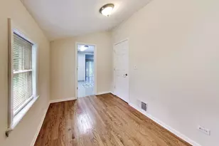 1355 Pleasant Pl, Montgomery, IL 60538 - Photo 13
