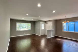 205 W Euclid Ave, Arlington Heights, IL 60004 - Photo 3