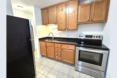 2250 N Lincoln Avenue #308, Chicago, IL 60614 - Photo 9